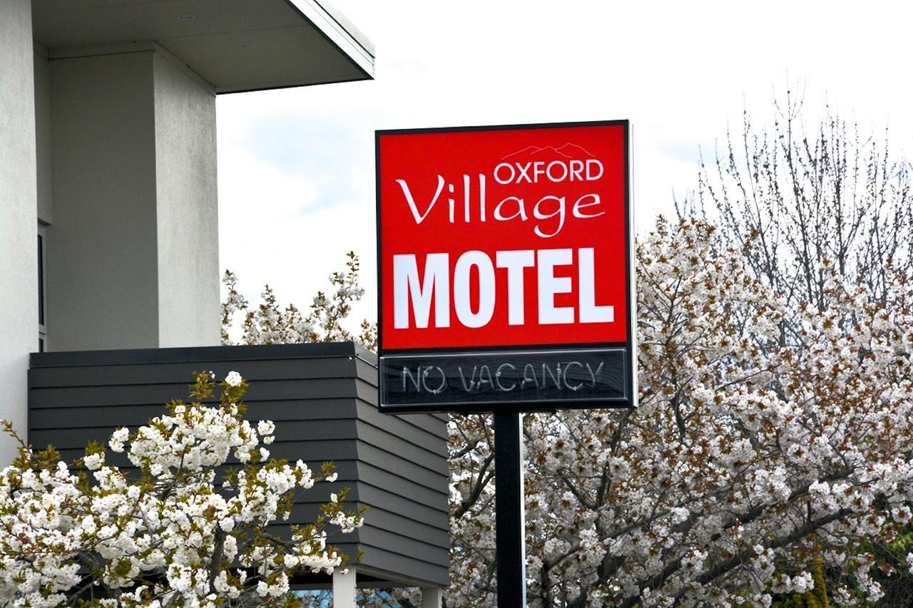 Oxford Village Motels Extérieur photo
