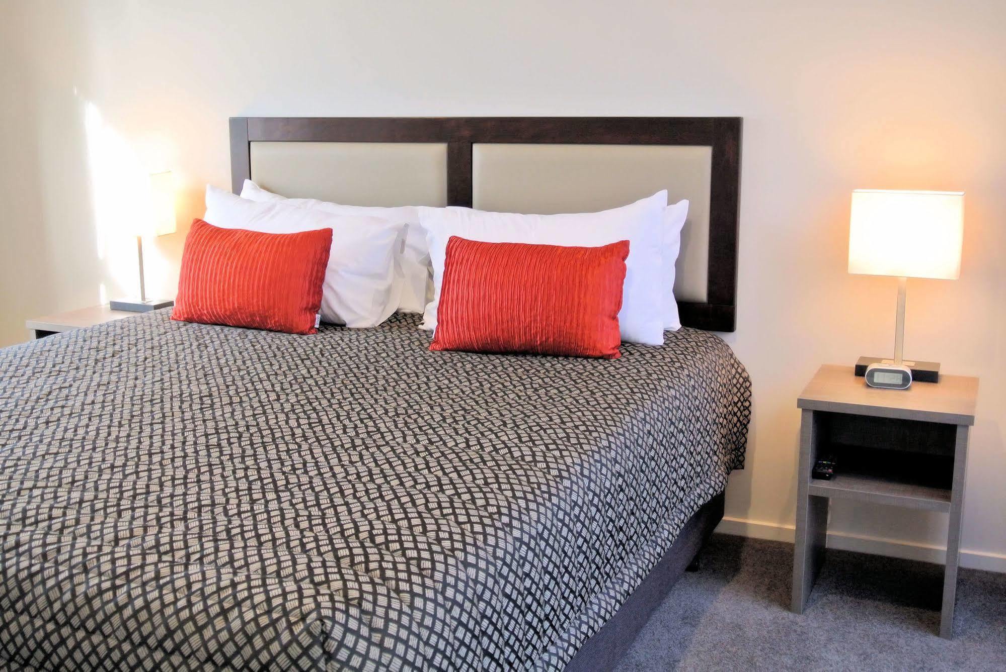 Oxford Village Motels Extérieur photo